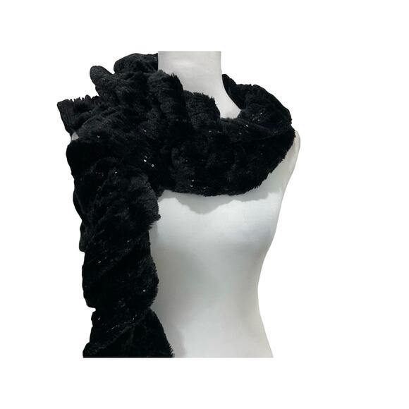 Cejon Black Faux Fur Sequin Scarf - Picture 3 of 5
